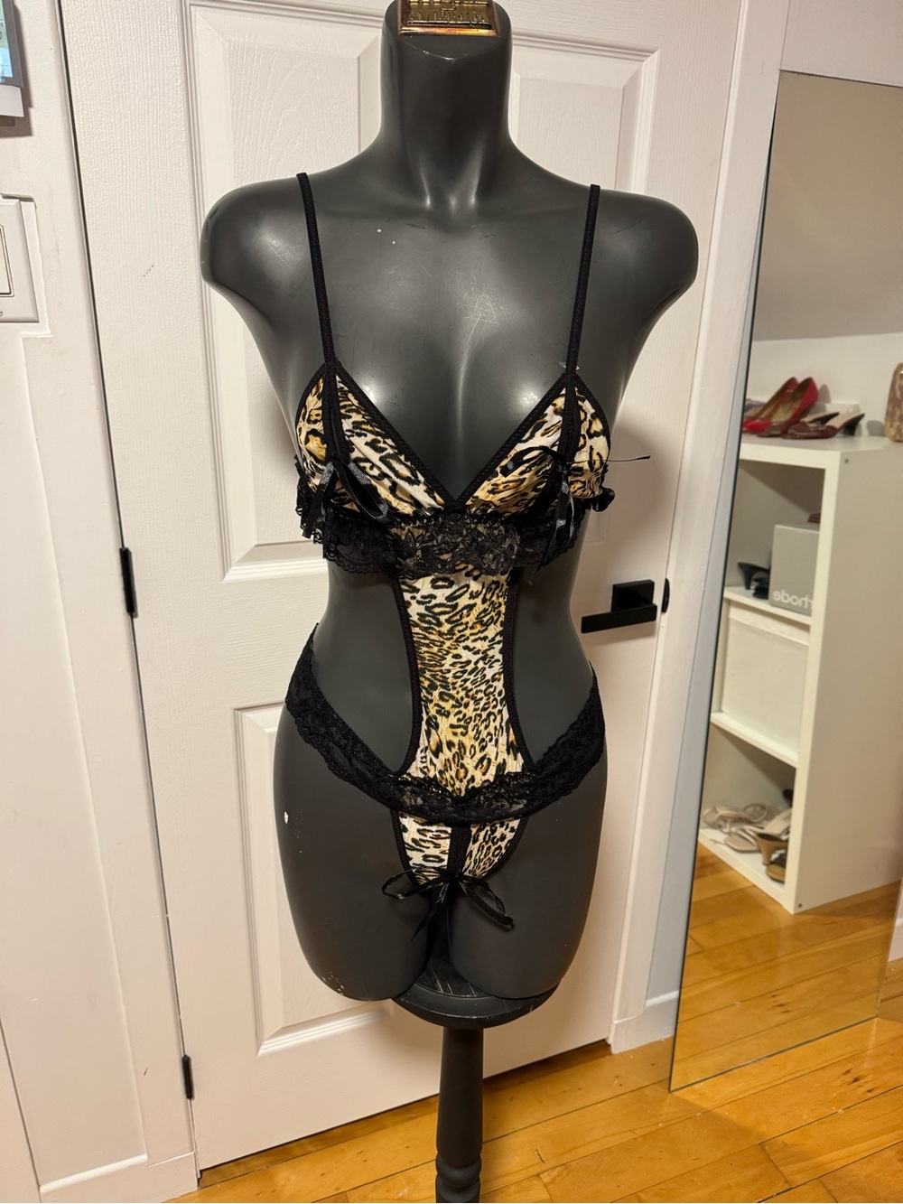 Leopard Print Lace Trim Teddy Bodysuit - Black & Tan